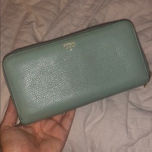 Fossil wallet
